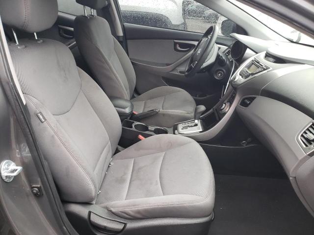 Photo 6 VIN: 5NPDH4AE6CH135812 - HYUNDAI ELANTRA GL 