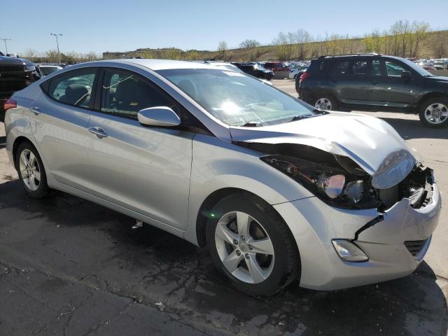 Photo 3 VIN: 5NPDH4AE6CH141397 - HYUNDAI ELANTRA 