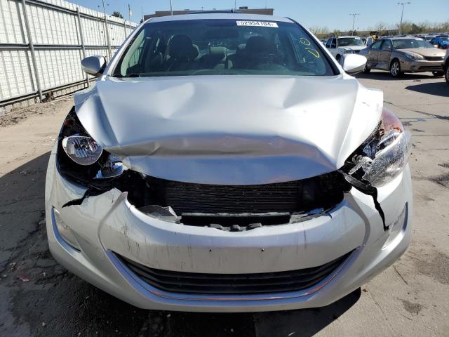 Photo 4 VIN: 5NPDH4AE6CH141397 - HYUNDAI ELANTRA 