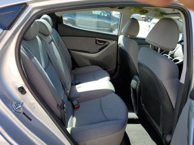 Photo 9 VIN: 5NPDH4AE6CH141397 - HYUNDAI ELANTRA 