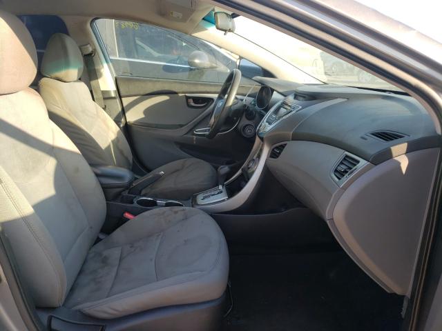 Photo 4 VIN: 5NPDH4AE6CH146597 - HYUNDAI ELANTRA GL 