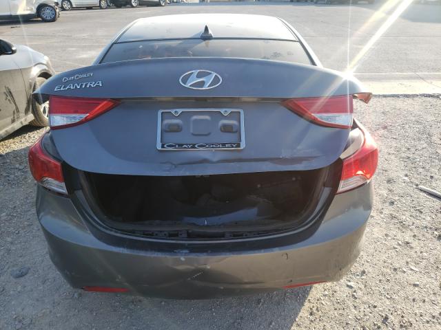 Photo 8 VIN: 5NPDH4AE6CH146597 - HYUNDAI ELANTRA GL 