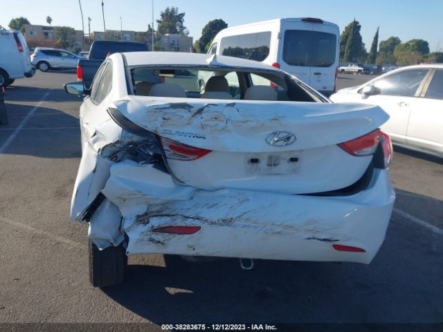 Photo 5 VIN: 5NPDH4AE6DH158959 - HYUNDAI ELANTRA 