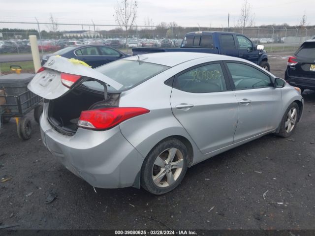 Photo 3 VIN: 5NPDH4AE6DH176507 - HYUNDAI ELANTRA 