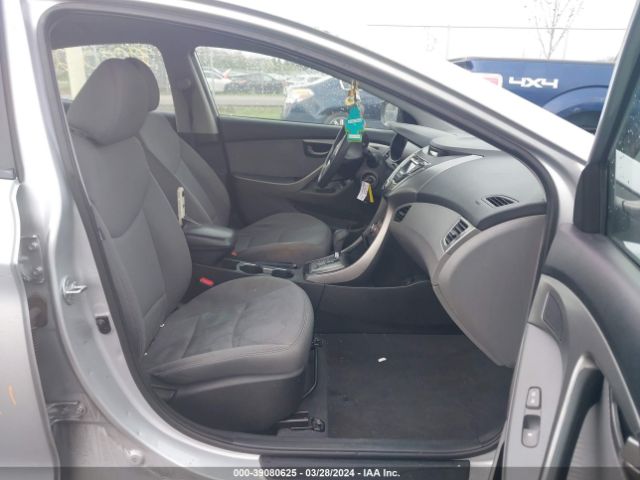 Photo 4 VIN: 5NPDH4AE6DH176507 - HYUNDAI ELANTRA 