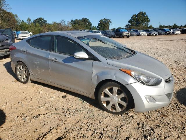 Photo 3 VIN: 5NPDH4AE6DH221302 - HYUNDAI ELANTRA GL 