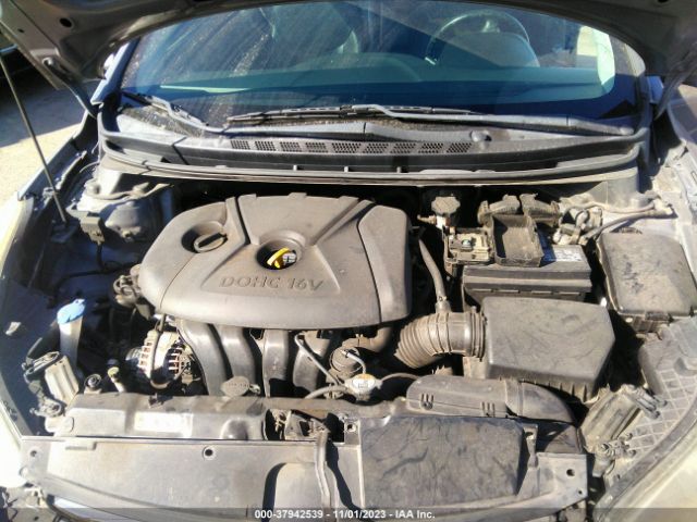 Photo 9 VIN: 5NPDH4AE6DH228783 - HYUNDAI ELANTRA 