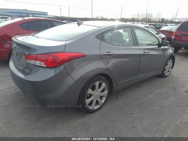 Photo 3 VIN: 5NPDH4AE6DH235569 - HYUNDAI ELANTRA 