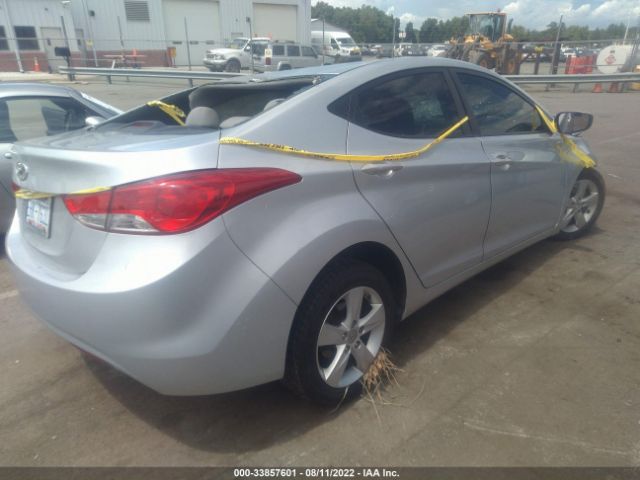 Photo 3 VIN: 5NPDH4AE6DH244739 - HYUNDAI ELANTRA 