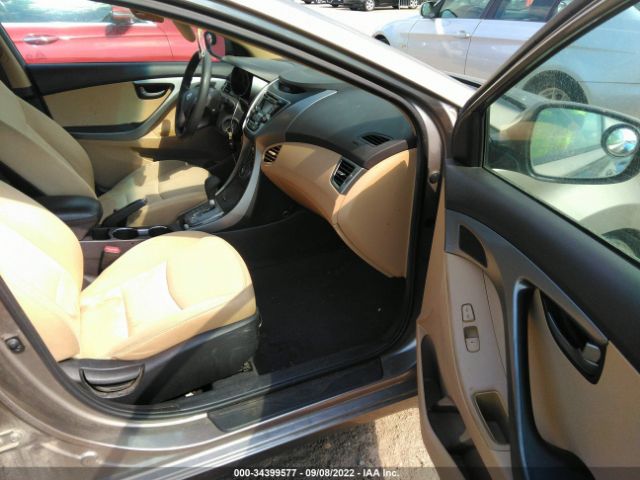 Photo 4 VIN: 5NPDH4AE6DH246846 - HYUNDAI ELANTRA 