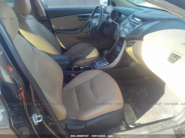 Photo 4 VIN: 5NPDH4AE6DH247835 - HYUNDAI ELANTRA 