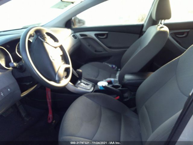 Photo 4 VIN: 5NPDH4AE6DH249035 - HYUNDAI ELANTRA 