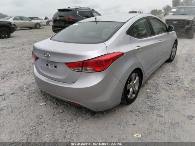 Photo 3 VIN: 5NPDH4AE6DH264327 - HYUNDAI ELANTRA 