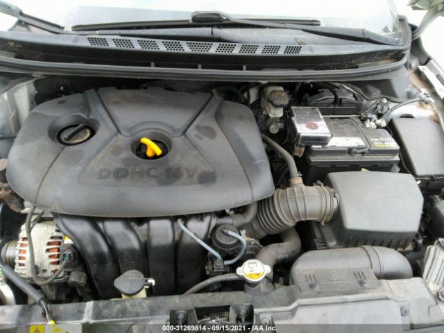 Photo 9 VIN: 5NPDH4AE6DH264327 - HYUNDAI ELANTRA 