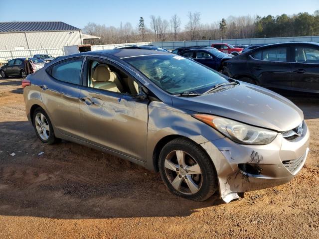 Photo 3 VIN: 5NPDH4AE6DH268703 - HYUNDAI ELANTRA 