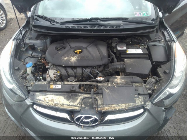 Photo 9 VIN: 5NPDH4AE6DH288031 - HYUNDAI ELANTRA 