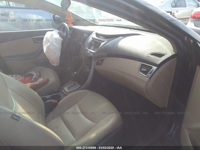 Photo 4 VIN: 5NPDH4AE6DH295433 - HYUNDAI ELANTRA 