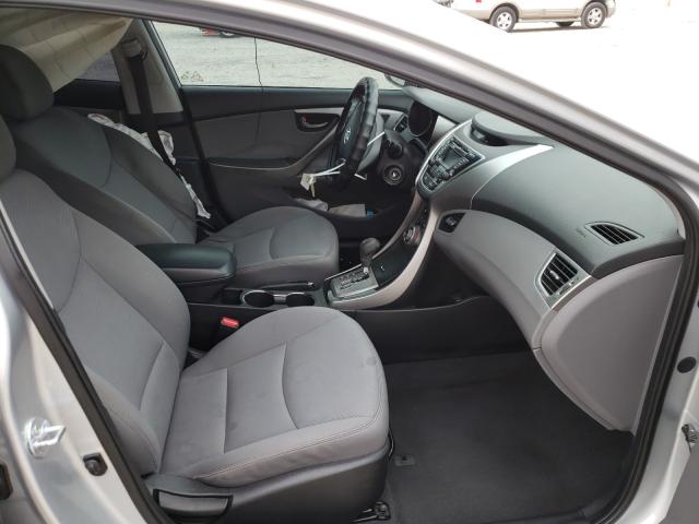 Photo 4 VIN: 5NPDH4AE6DH295884 - HYUNDAI ELANTRA GL 