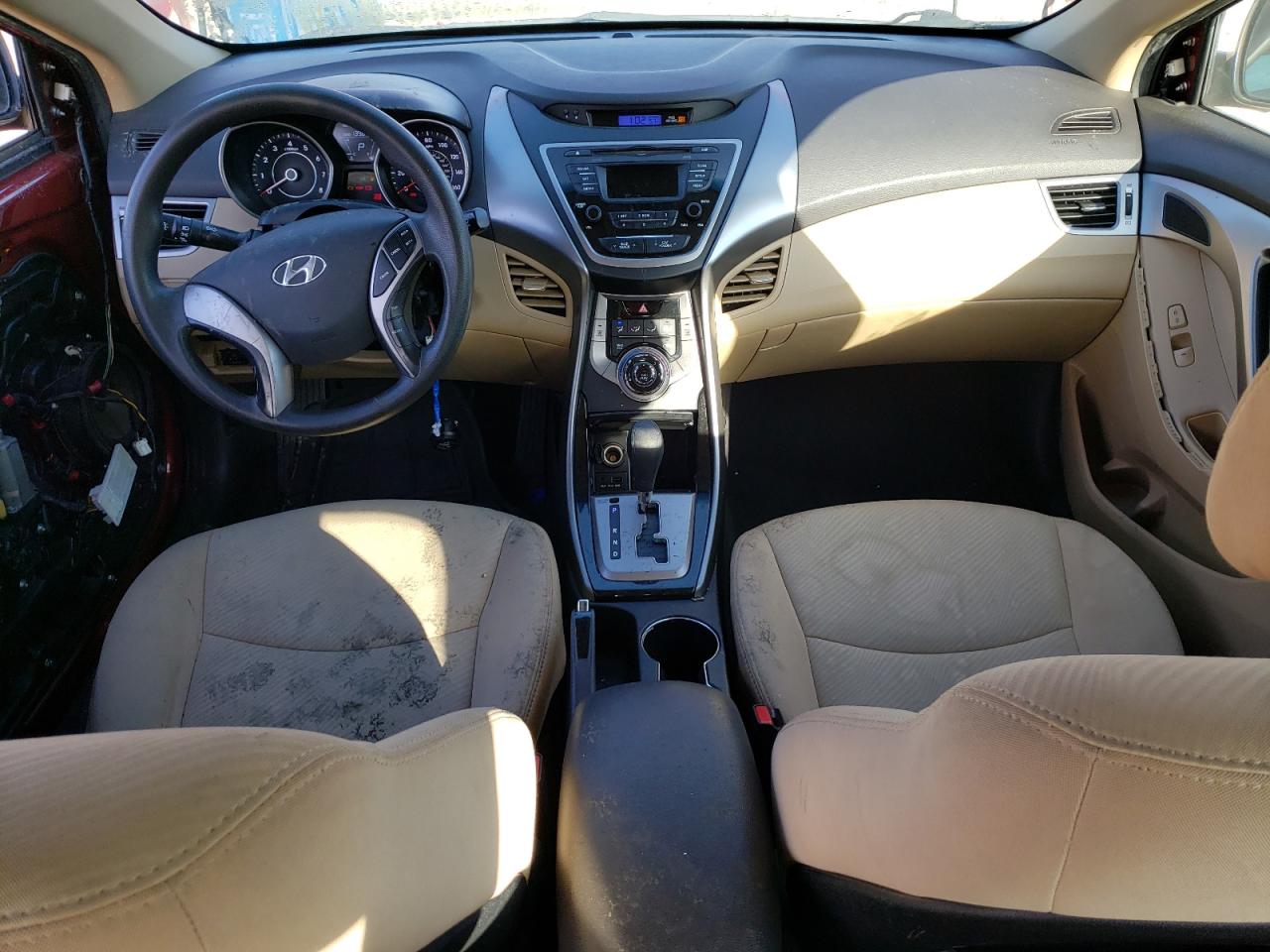 Photo 7 VIN: 5NPDH4AE6DH302784 - HYUNDAI ELANTRA 