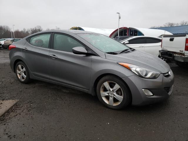 Photo 3 VIN: 5NPDH4AE6DH304910 - HYUNDAI ELANTRA 