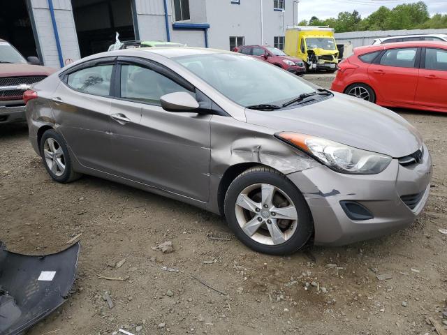 Photo 3 VIN: 5NPDH4AE6DH323554 - HYUNDAI ELANTRA 