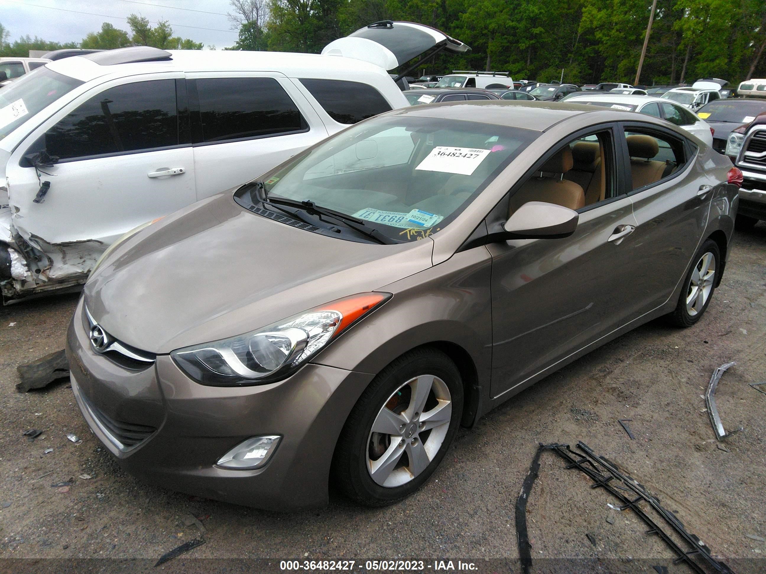 Photo 1 VIN: 5NPDH4AE6DH326793 - HYUNDAI ELANTRA 