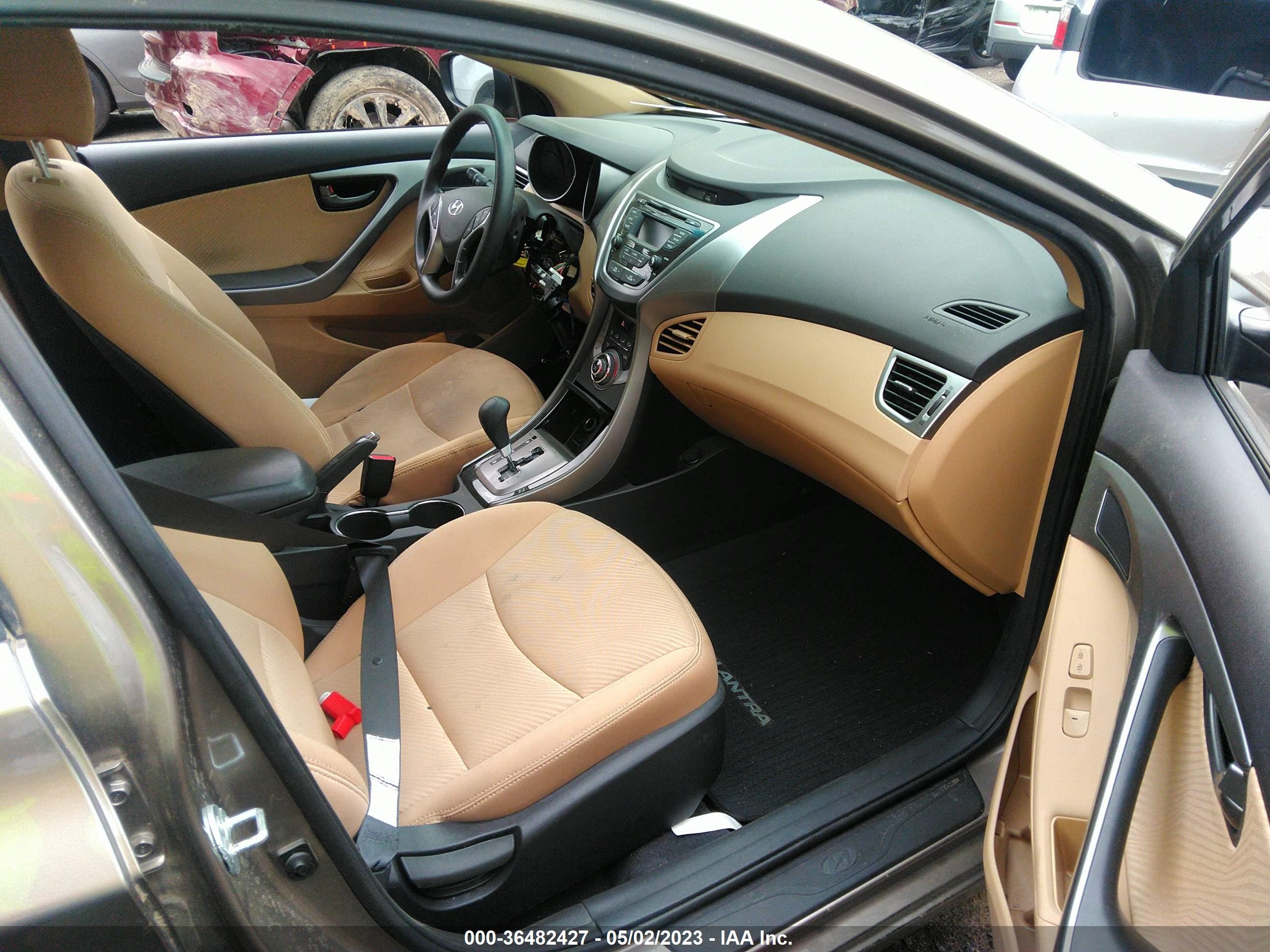 Photo 4 VIN: 5NPDH4AE6DH326793 - HYUNDAI ELANTRA 