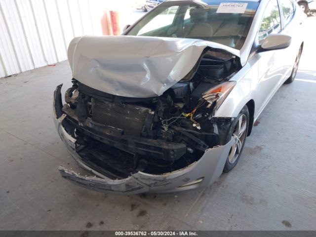 Photo 5 VIN: 5NPDH4AE6DH328043 - HYUNDAI ELANTRA 