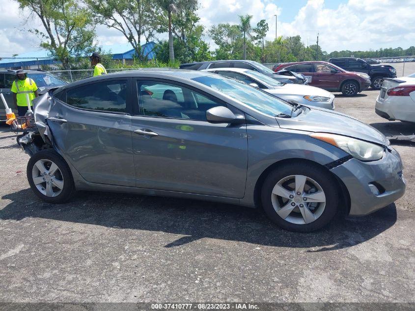 Photo 13 VIN: 5NPDH4AE6DH341892 - HYUNDAI ELANTRA 