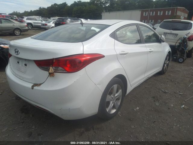 Photo 3 VIN: 5NPDH4AE6DH346896 - HYUNDAI ELANTRA 