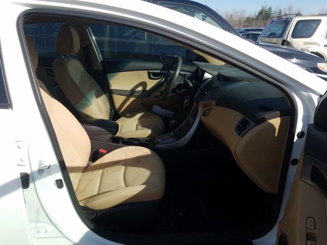 Photo 4 VIN: 5NPDH4AE6DH347899 - HYUNDAI ELANTRA GL 