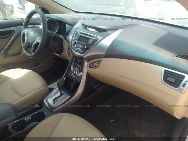 Photo 4 VIN: 5NPDH4AE6DH349720 - HYUNDAI ELANTRA 