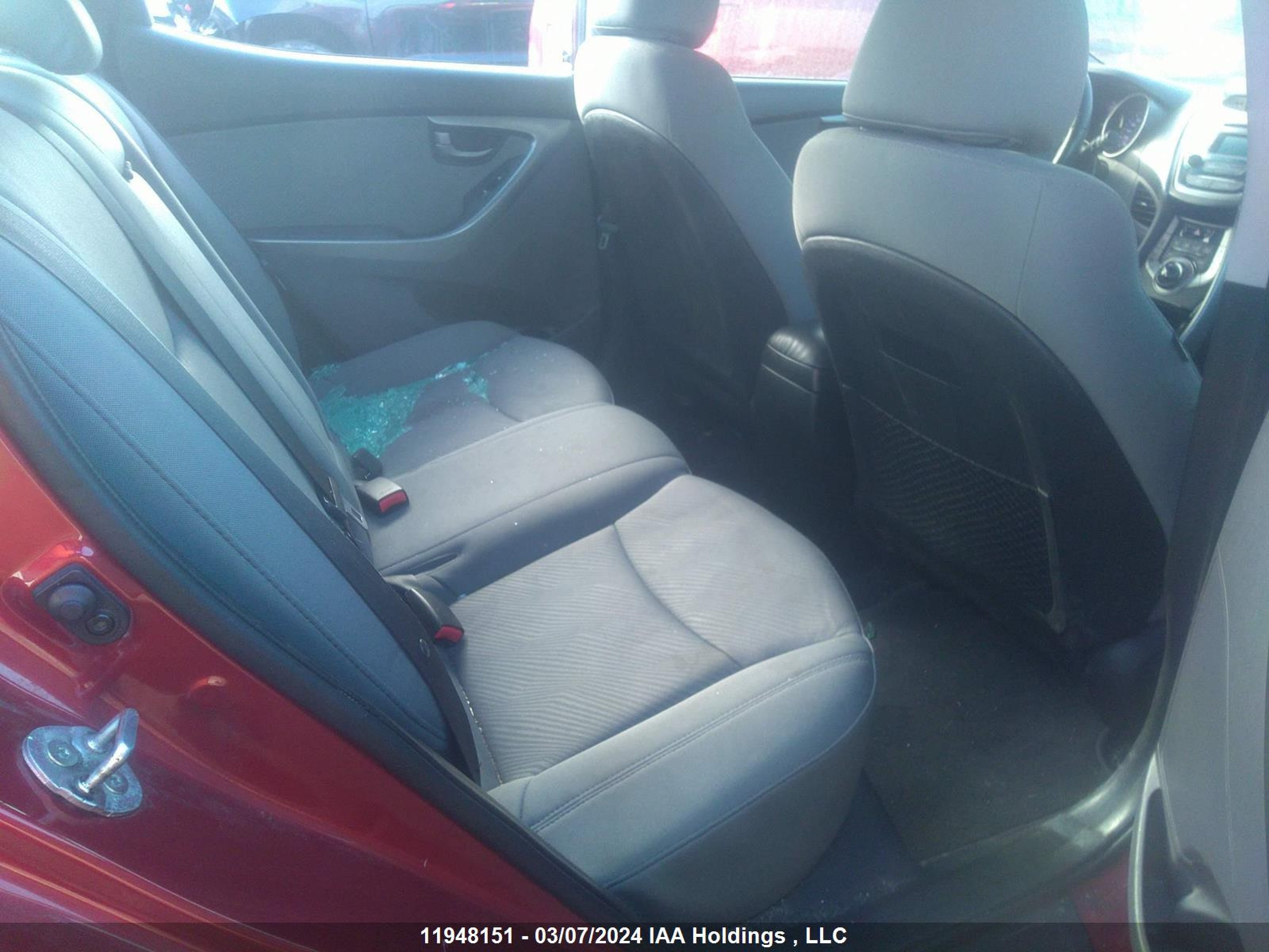 Photo 7 VIN: 5NPDH4AE6DH359633 - HYUNDAI ELANTRA 