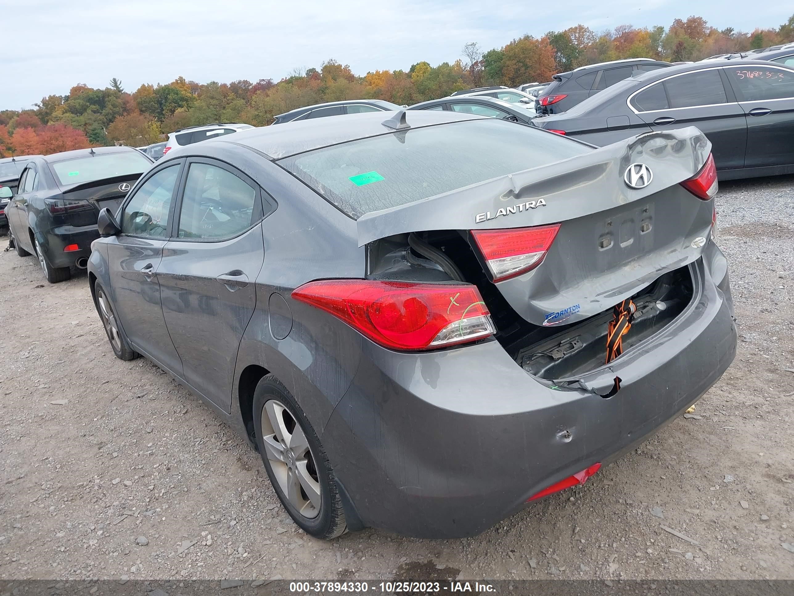 Photo 2 VIN: 5NPDH4AE6DH378134 - HYUNDAI ELANTRA 