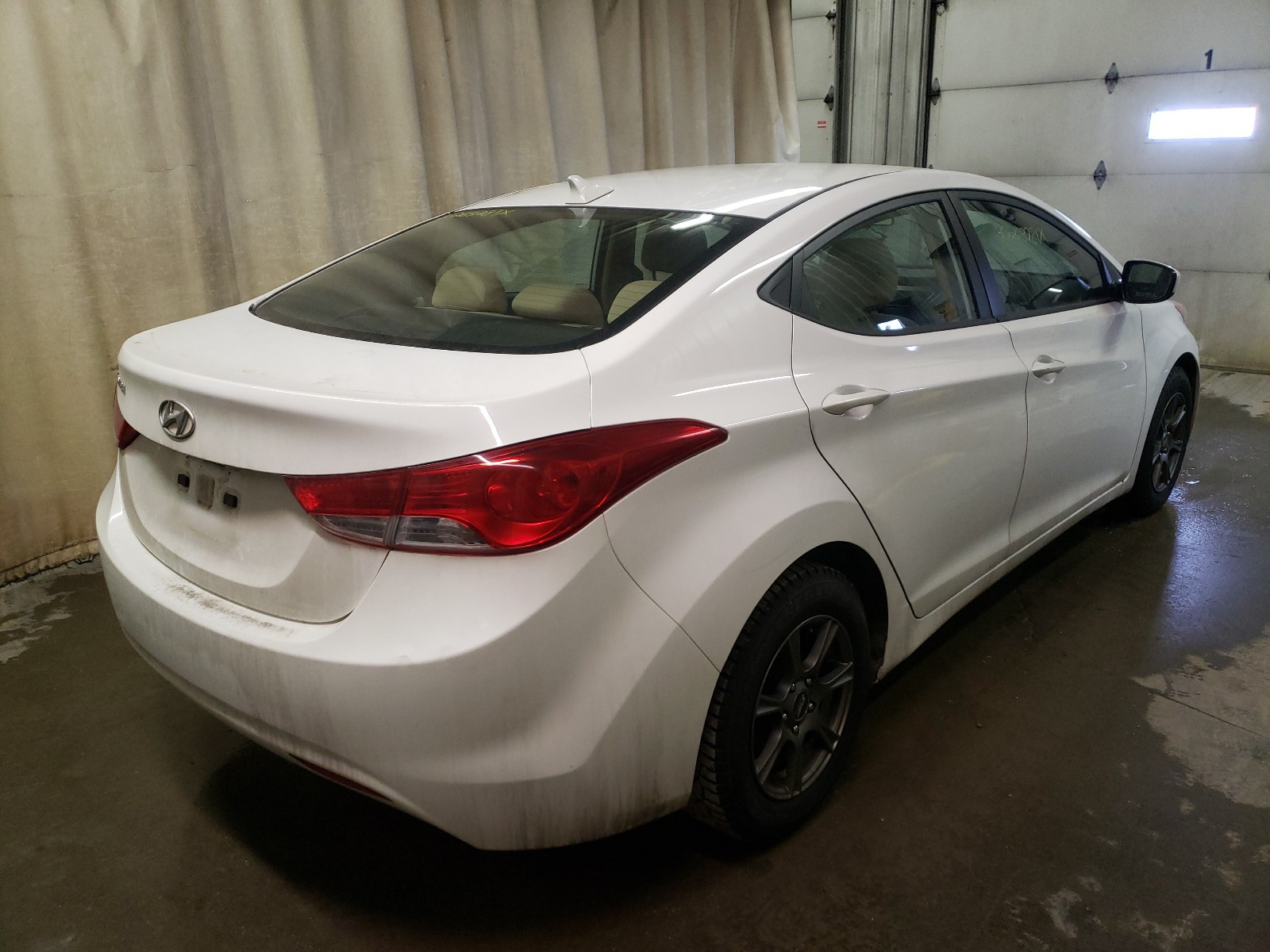 Photo 3 VIN: 5NPDH4AE6DH386248 - HYUNDAI ELANTRA GL 