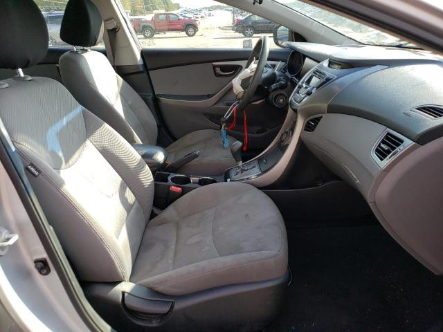 Photo 4 VIN: 5NPDH4AE6DH389263 - HYUNDAI ELANTRA GL 