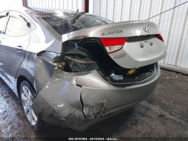 Photo 5 VIN: 5NPDH4AE6DH392373 - HYUNDAI ELANTRA 