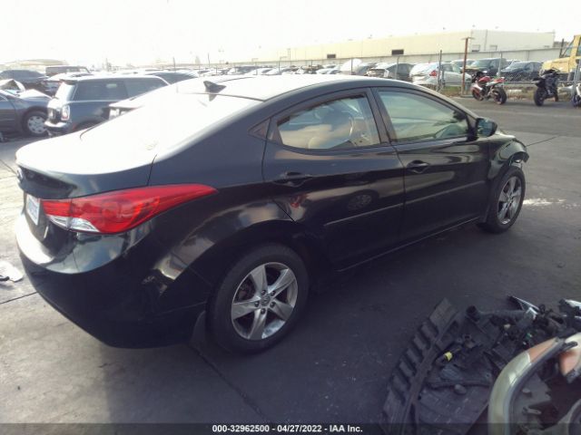 Photo 3 VIN: 5NPDH4AE6DH396147 - HYUNDAI ELANTRA 