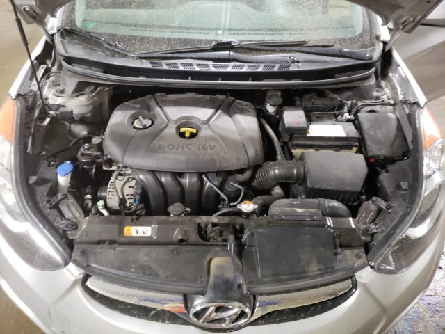 Photo 6 VIN: 5NPDH4AE6DH398500 - HYUNDAI ELANTRA GL 