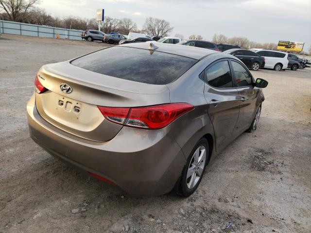 Photo 3 VIN: 5NPDH4AE6DH399775 - HYUNDAI ELANTRA GL 