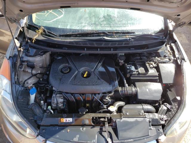 Photo 6 VIN: 5NPDH4AE6DH402559 - HYUNDAI ELANTRA GL 