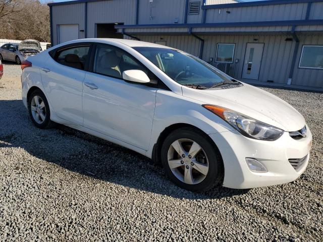 Photo 3 VIN: 5NPDH4AE6DH406997 - HYUNDAI ELANTRA 