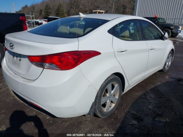 Photo 3 VIN: 5NPDH4AE6DH421144 - HYUNDAI ELANTRA 