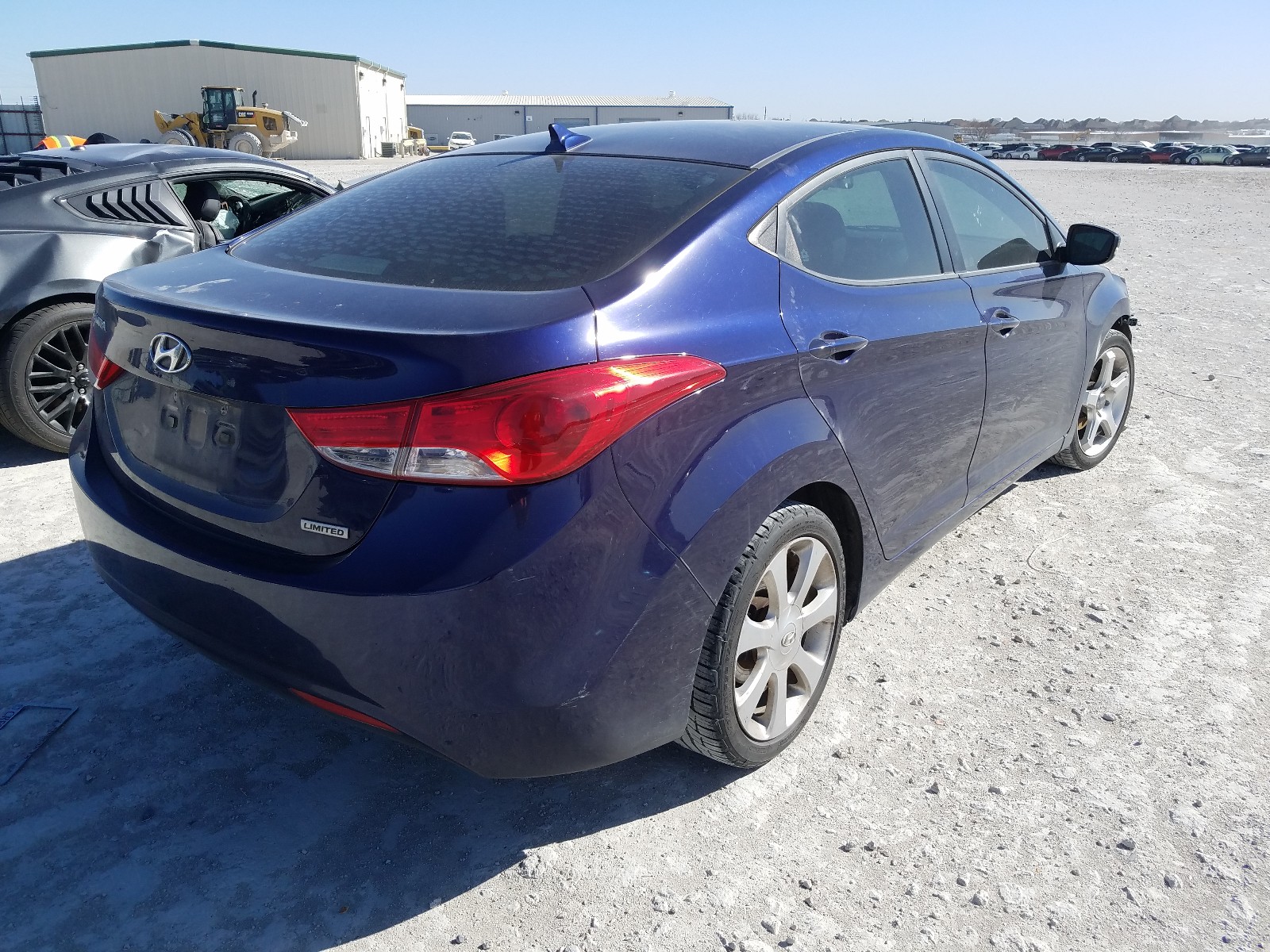 Photo 3 VIN: 5NPDH4AE6DH422679 - HYUNDAI ELANTRA GL 