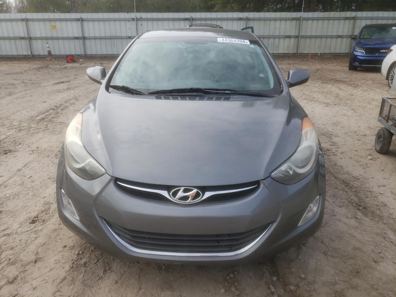 Photo 4 VIN: 5NPDH4AE6DH423248 - HYUNDAI ELANTRA 