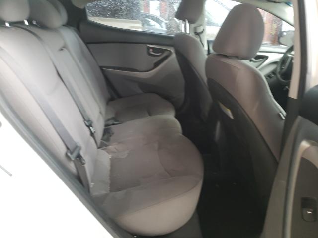 Photo 5 VIN: 5NPDH4AE6EH467204 - HYUNDAI ELANTRA SE 