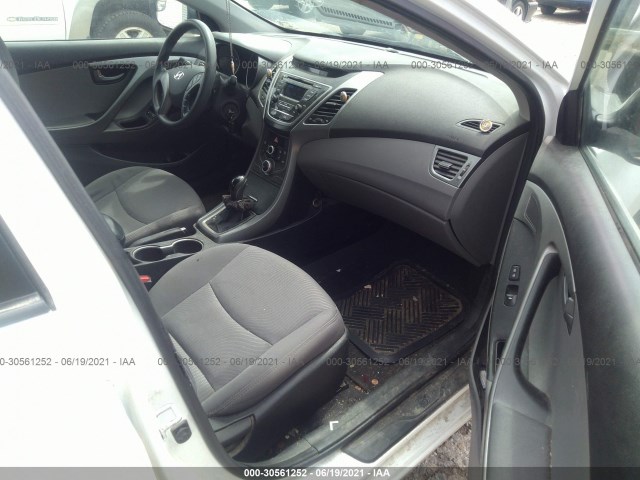 Photo 4 VIN: 5NPDH4AE6EH475075 - HYUNDAI ELANTRA 