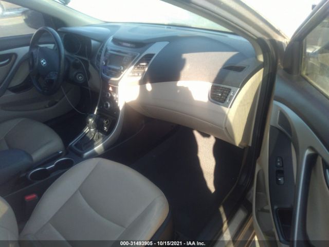 Photo 4 VIN: 5NPDH4AE6EH480261 - HYUNDAI ELANTRA 