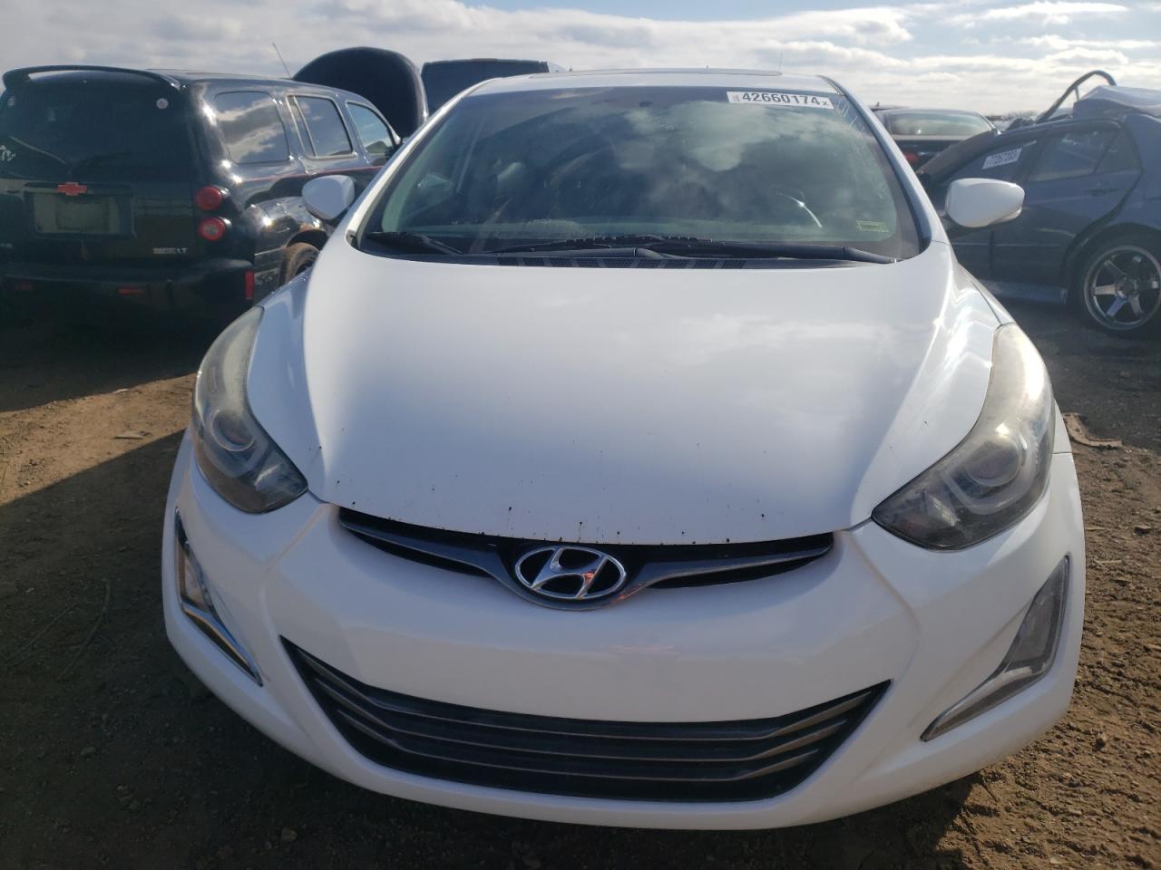 Photo 5 VIN: 5NPDH4AE6EH504140 - HYUNDAI ELANTRA 