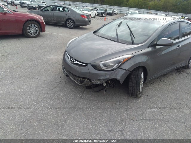 Photo 5 VIN: 5NPDH4AE6EH510438 - HYUNDAI ELANTRA 